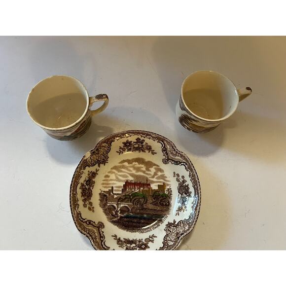 Johnson Bros Old Britain England Vintage 3 Piece Set Teacups Saucer Fine China - Picture 2 of 6